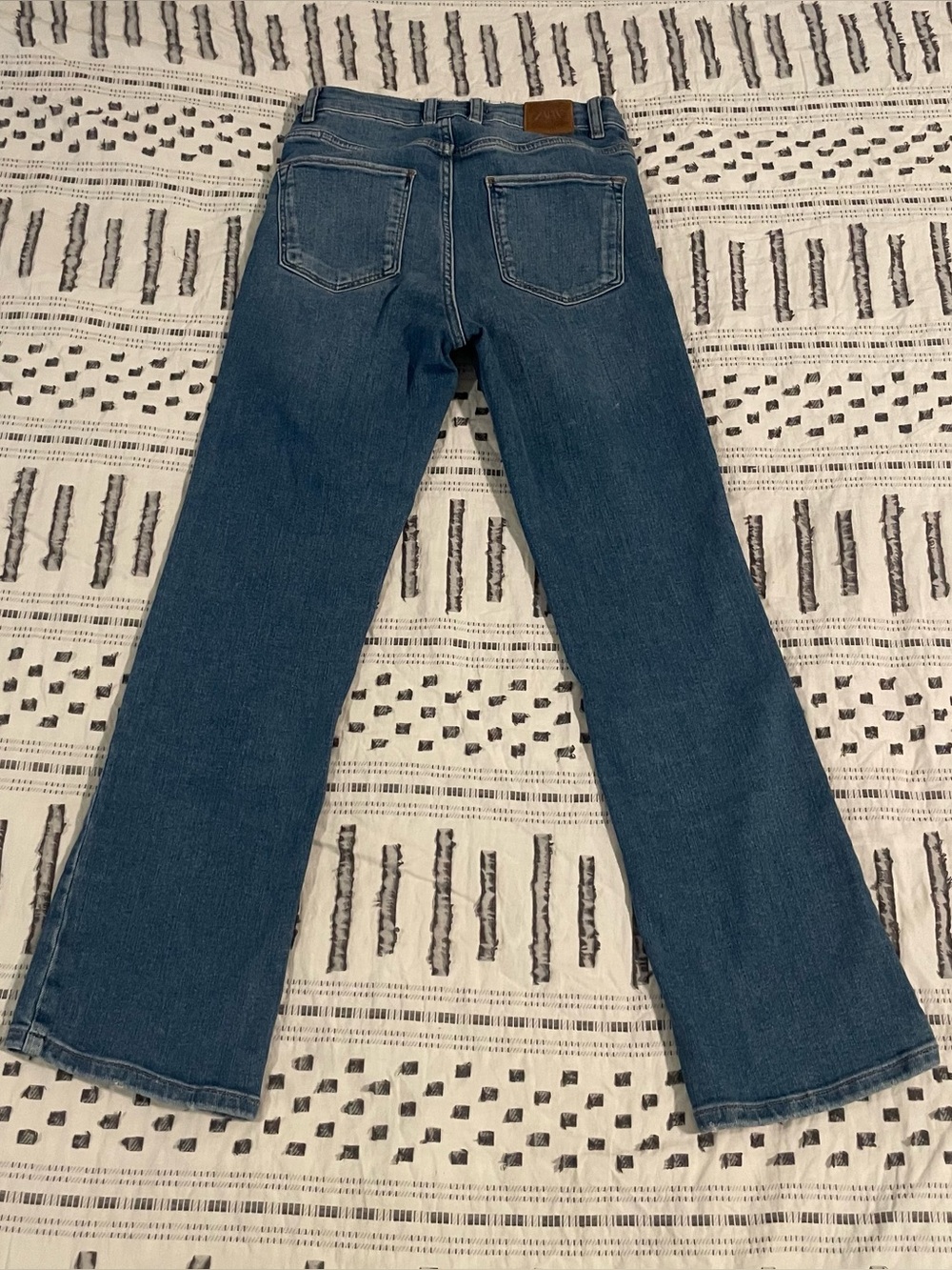 Zara Jeans - Picture 2 of 6